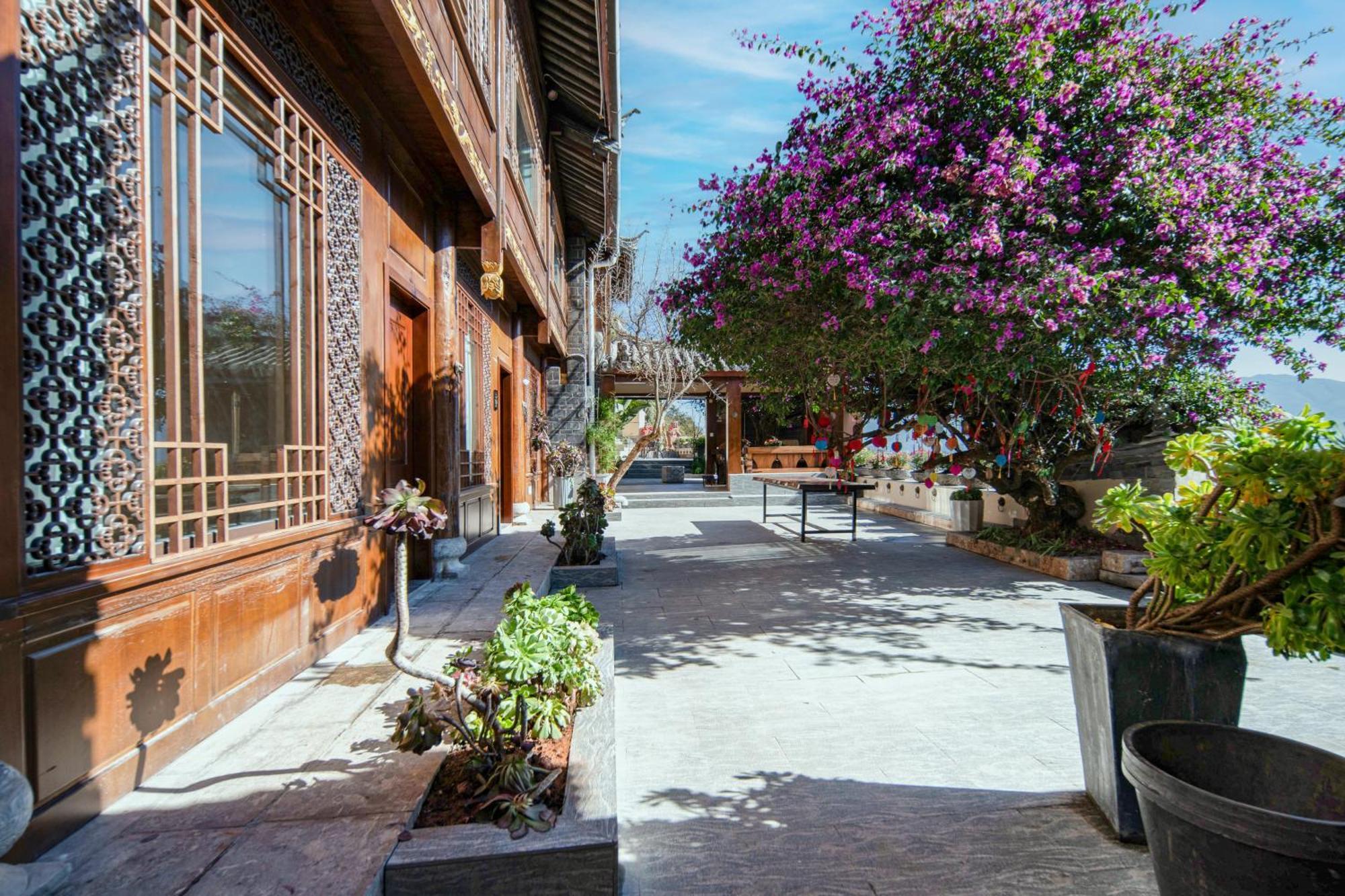Lijiang Byw Mount View Inn Buitenkant foto